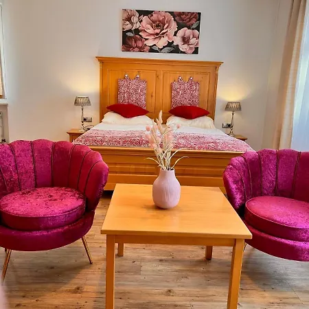 בית הארחה Posthotel Arnold 3*