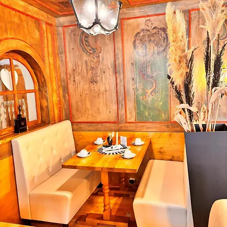 Posthotel Arnold 3*